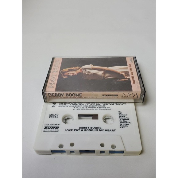 1986 DEBBY BOONE Love Put A Song In My Heart CASSETTE MCAC-20343 - Picture 3 of 3